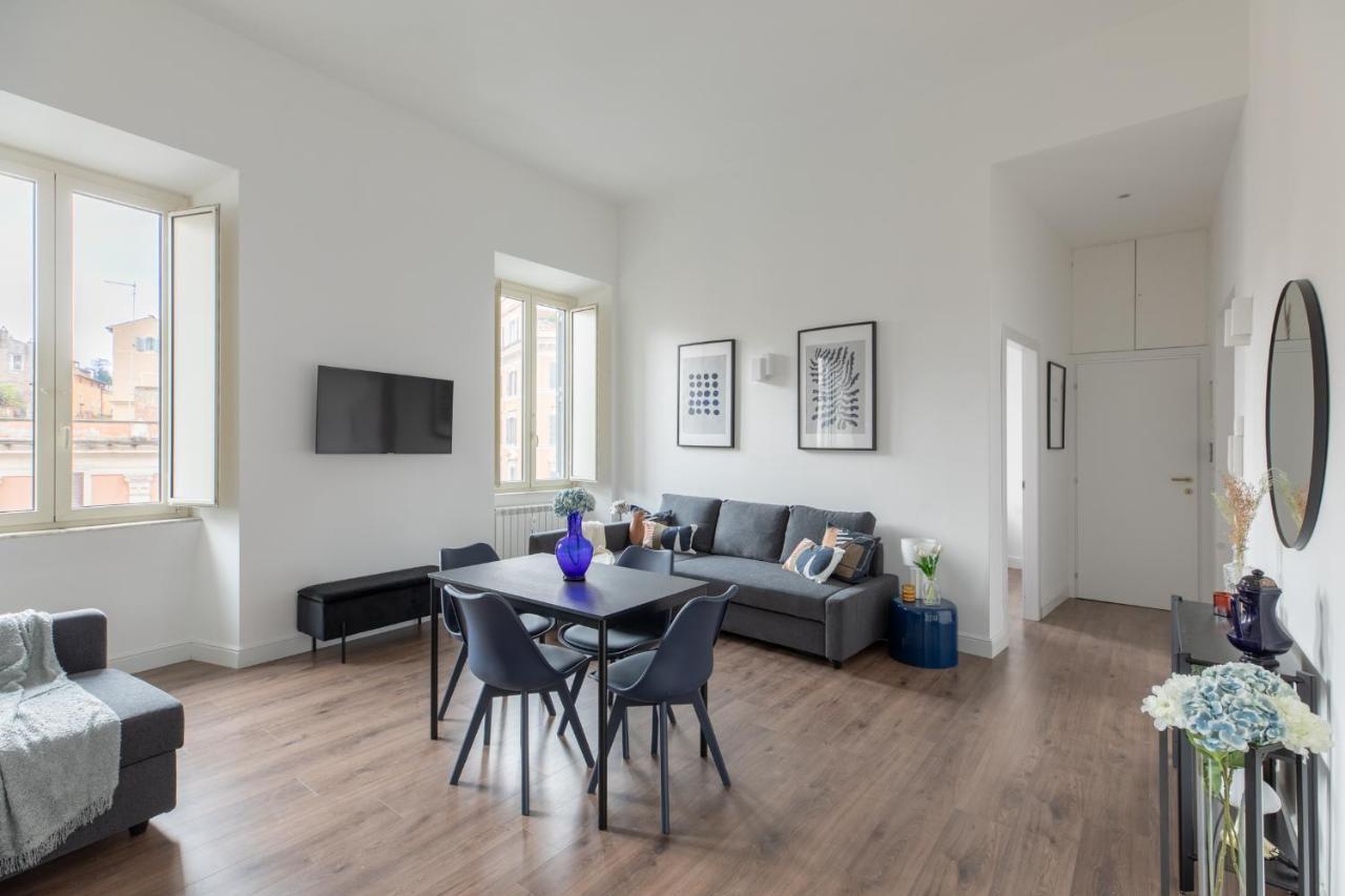 Iflat Magnificent Central Apartment โรม ภายนอก รูปภาพ